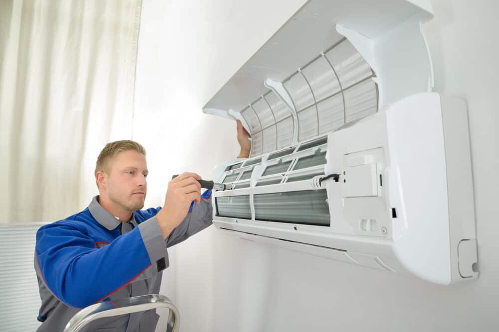 a noisy AC in Morristown NJ and in need of an ac technician